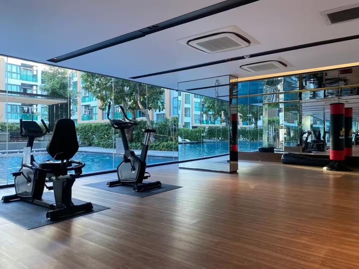 Chill - Bts On Nut - Pool, Gym, Fast Wi-fi